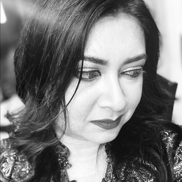 Meet your Posher, Sonita - Picture 15 of 16